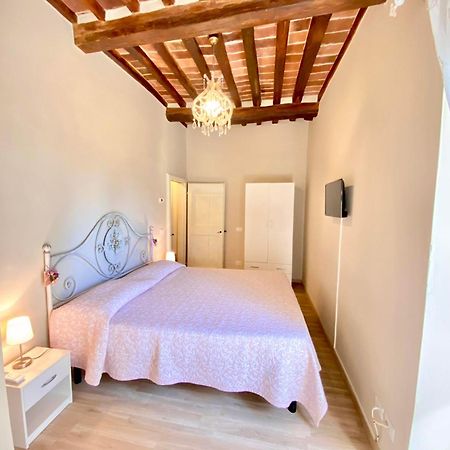 コルトーナ Casa Ambraアパートホテル エクステリア 写真