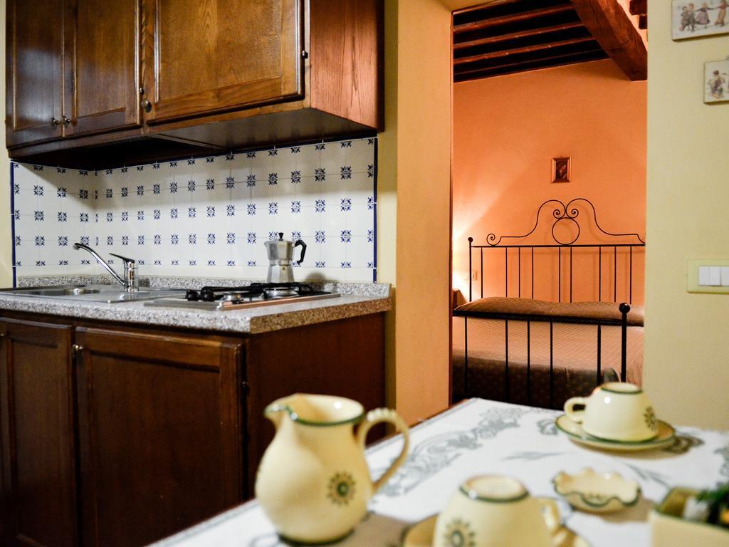 コルトーナ Casa Ambraアパートホテル 部屋 写真