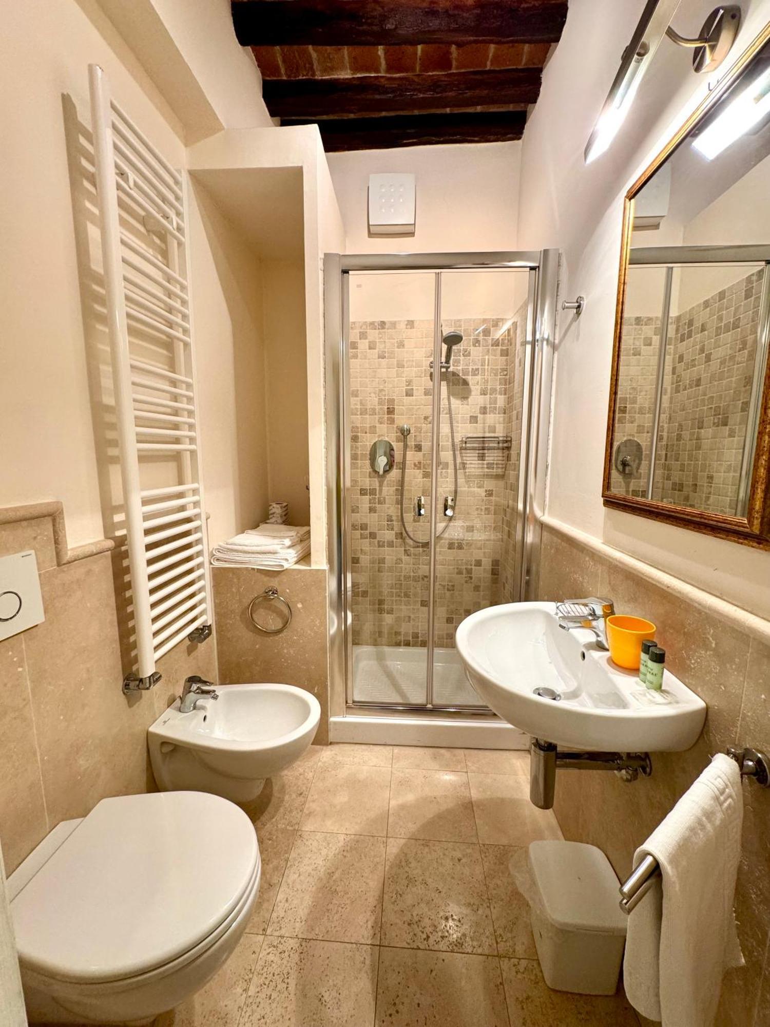 コルトーナ Casa Ambraアパートホテル エクステリア 写真